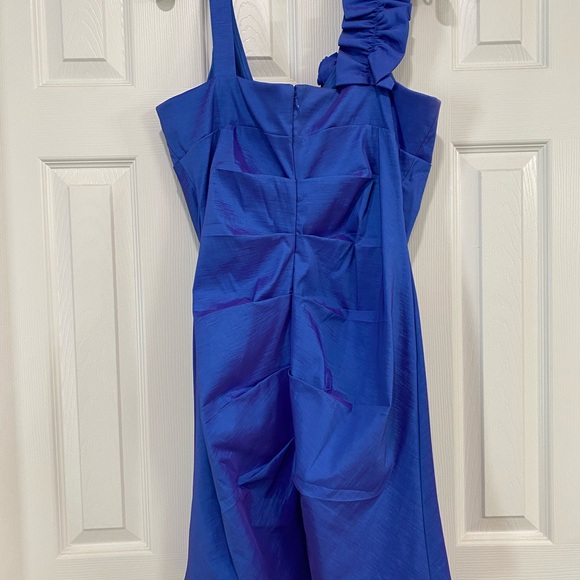 S.L. Fashions~size 16. Mother of the Groom Dress. Color is a vibrant royal blue! - Picture 3 of 8